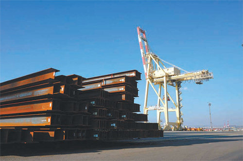 태성철강㈜의 주요 제품인 H형강(H-Beam).