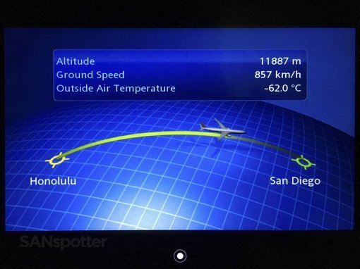 하와이안 항공의 기내 주문형비디오시스템(AVOD)에 표시된 항공기 외부 온도. 해발 10km보다 높은 상공의 외부 온도는 영하 50도 아래로 떨어집니다. (자료 : SANspotter.com)