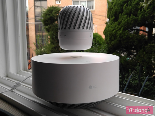 공중에 뜨는 블루투스 스피커 LG전자 PJ9(출처=IT동아)