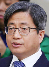 김명수 대법원장 “신뢰받는 사법부 혁신의 새 기틀 다질것”