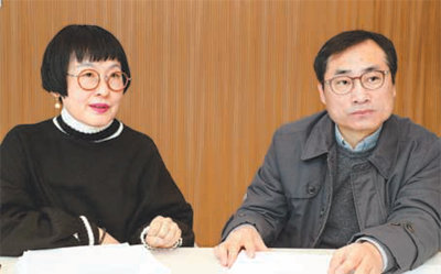 김혜순 씨(왼쪽)와 조강석 씨.