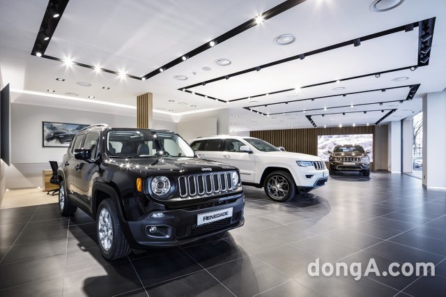 지프 강서전시장