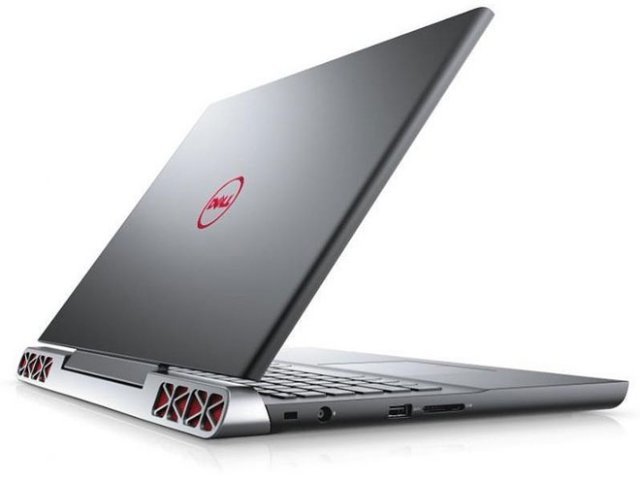 DELL 인스피론 15 7567 004KR (출처=IT동아)