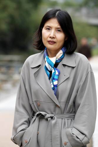 최영미 시인, 동아일보 DB