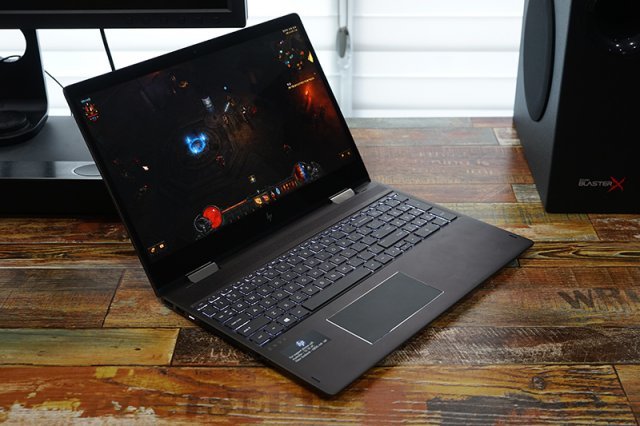 라이젠 5 2500U를 탑재한 HP 엔비 X360. (출처=IT동아)