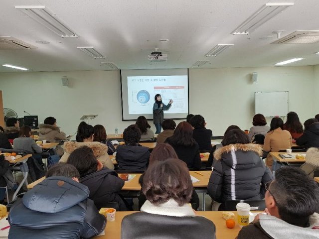 카이스트 도영임 교수 강의 현장 (출처=게임동아)