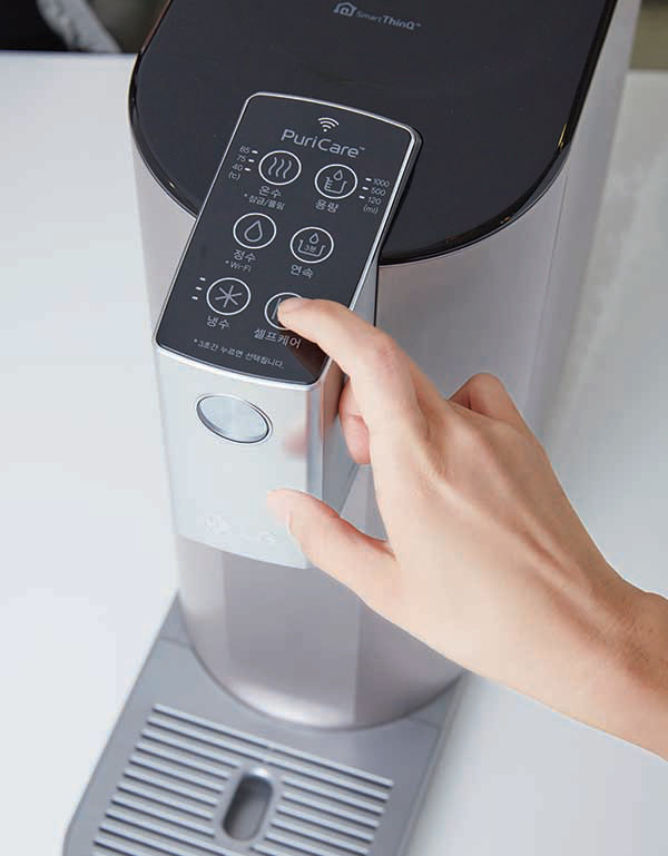 2단게로 셀프 살균케어*1단계: 하루 24회 자동으로/ 2단계: 원할 때마다 코크 완벽 살균