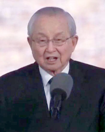 2일 열린 빌리 그레이엄 목사의 장례식에서 김장환 목사는 외국인 목회자를 대표해 조사를 낭독했다. 극동방송 제공