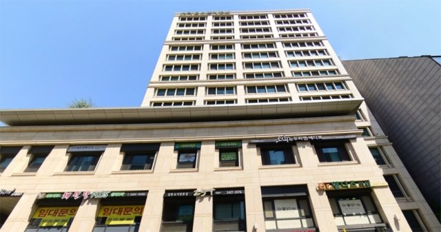 브라운스톤 레전드