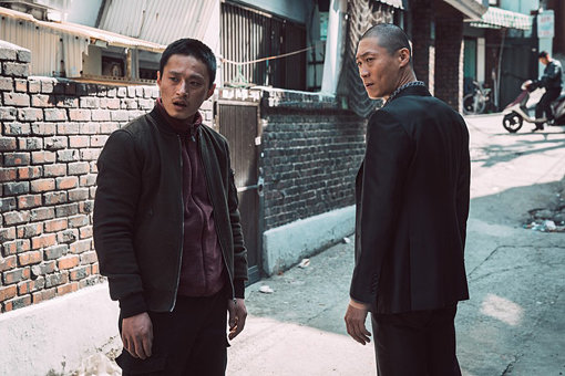 영화 ‘범죄도시’에서의 진선규(오른쪽). 사진제공｜메가박스(주)플러스엠·키위미디어그룹