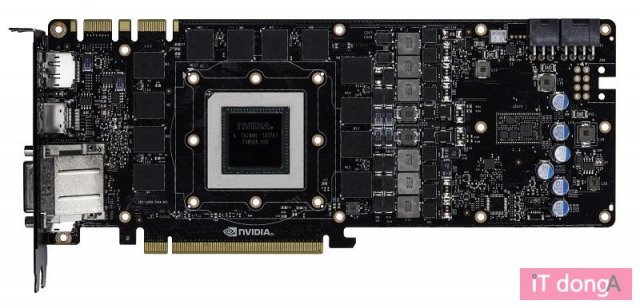 지포스 GTX 980 Ti의 기판 모습(출처=IT동아)