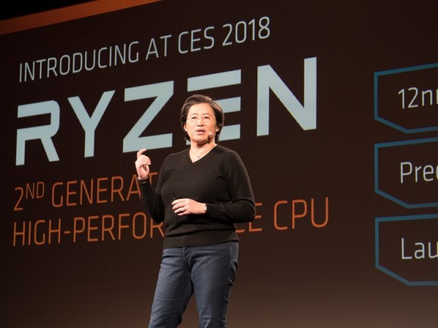 CEO 2018 행사장에서 2세대 라이젠의 등장을 예고하는 리사 수 AMD CEO(출처=IT동아)