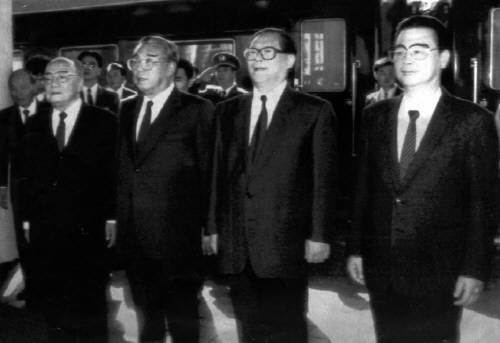 김일성과 장쩌민.