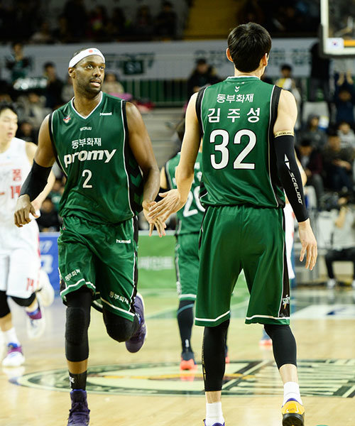 로드 벤슨 김주성. 사진제공｜DB 프로미