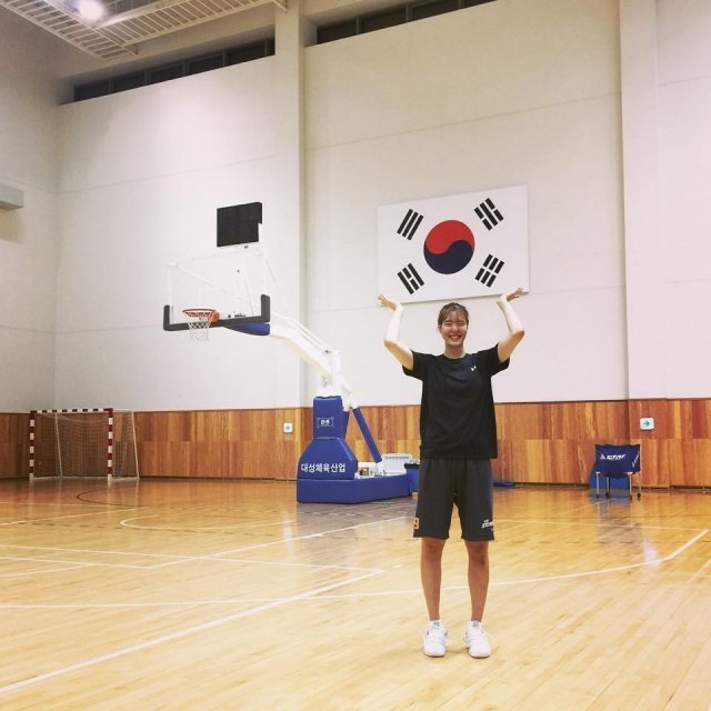 박지수 진천선수촌 태극기. 박지수 인스타그램