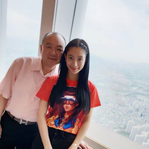 사진출처｜클라라 인스타그램