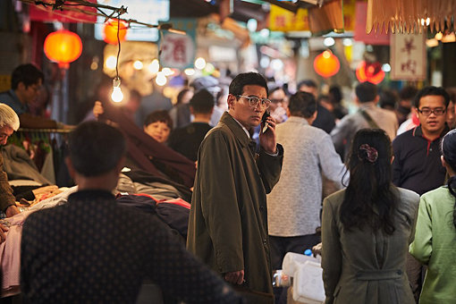 영화 ‘공작’의 한 장면. 사진제공｜CJ엔터테인먼트