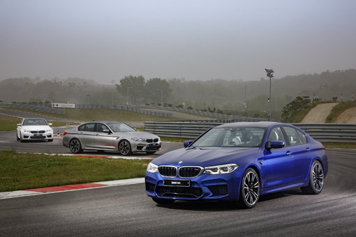 6세대 뉴 M5는 M시리즈 최초의 4륜구동 시스템인 M Xdrive를 탑재해 더 강력하고 흔들림 없는 주행 성능을 발휘한다. 사진제공｜BMW코리아