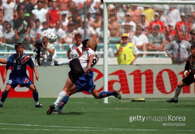 1994 미국 월드컵 독일과의 경기에서 우리나라를 상대로 골을 넣은 클린스만. 사진=게티이미지코리아
