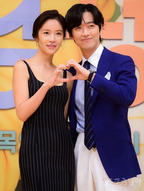 사진=황정음·남궁민(스포츠동아)