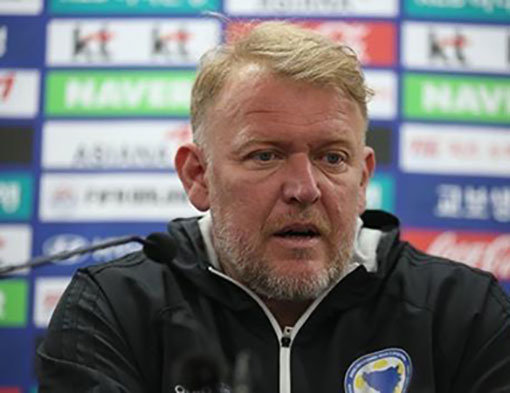 로베르트 프로시네츠키 감독. 사진제공｜대한축구협회