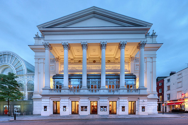 헨델이 오라토리오 ‘메시아’로 대성공을 거두며 재기한 런던 코번트가든 왕립오페라극장. 사진 출처 코번트가든 왕립오페라극장 홈페이지