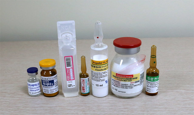 수술 시 사용되는 마취 관련 대표적인 약물들. 대부분이 소아에겐 미승인(오프라벨) 약물로 사용되고 있다.