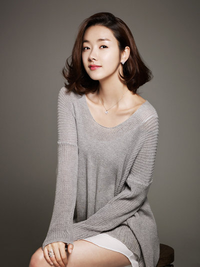 ▲ 이탈리아 프리미엄 액상분유 오브맘(ofmom) 모델로 발탁된 배우 소이현.