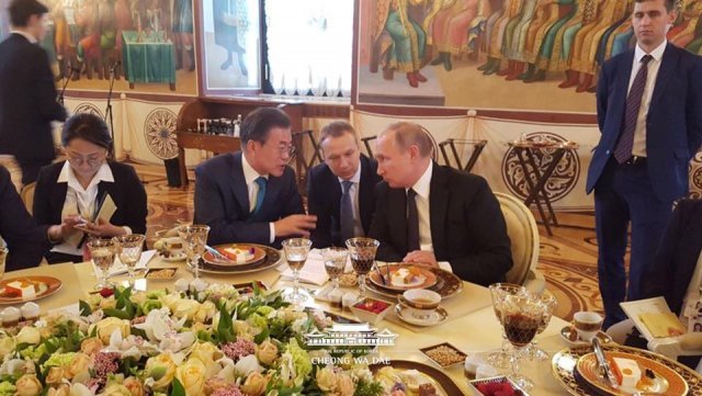 사진=청와대 페이스북