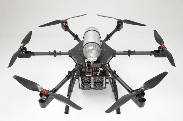 드론아소아가 개발 중인 수소연료전지 드론 AD-1200V의 시제품 모습