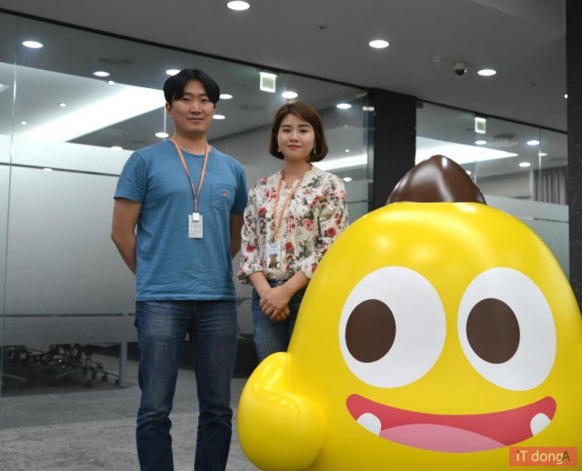 < 주한진 스타워즈 담당 PD(좌)와 정혜진 스타워즈 담당 AD(우) >(출처=IT동아)