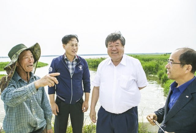 전북 부안 계화 청호지구 배수장 현장방문 및농민과의 대화