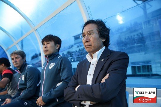 포항 스틸러스 최순호 감독. 사진제공｜한국프로축구연맹
