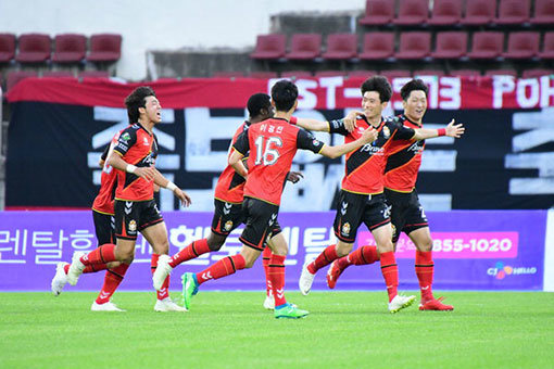 경남FC 선수들이 골을 넣고 기뻐하는 모습. 사진제공｜경남FC