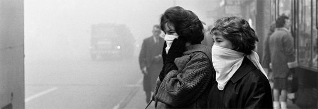 산업화로 인류는 부를 획득했지만 환경을 오염시켜 혹독한 대가를 치러야 했다. 1952년 영국 런던을 뒤덮은 스모그로 1만2000여 명이 사망한 것으로 알려졌다. 이후 세계적으로 환경을 보전해야 한다는 움직임이 일었다. 클 제공