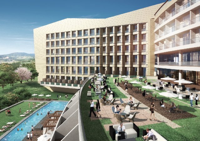 ‘라마다 평창 호텔&스위트’는 대지 3만6296m², 연면적 5만1649m²에 지하 3층∼지상 4층 일반 객실 644실, 별장형 풀빌라 34실 등 총 678실의 규모를 자랑한다.