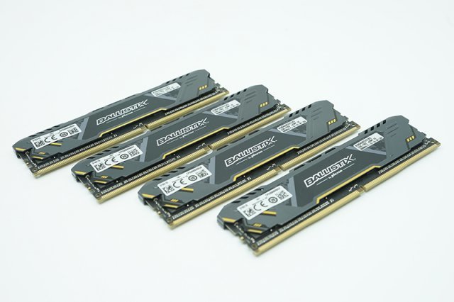 발리스틱스 스포트 AT DDR4-3,200 메모리.(출처=IT동아)