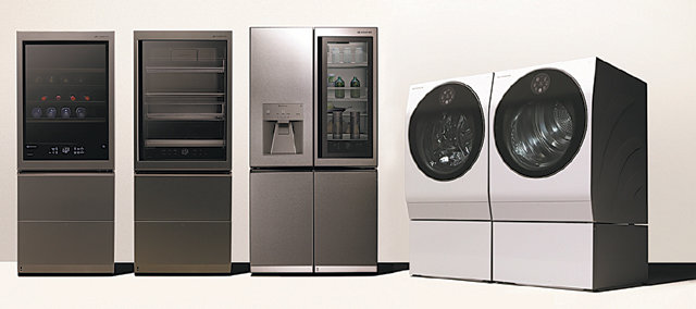 LG전자가 ‘LG 시그니처’ 라인업에 와인셀러, 건조기 등 신제품 3종을 추가해 IFA 2018에서 공개한다. LG전자 제공