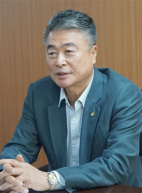 한국문화원연합회 김태웅 회장은 고령사회에서 노인이 문화콘텐츠 생산의 주체로 역량을 발휘해야 한다고 강조했다. 케이피커뮤니케이션 제공