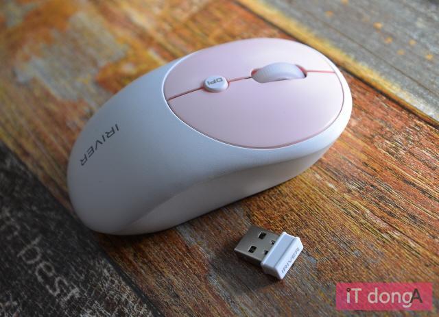 USB 동글을 사용하는 무선 키보드와 마우스(출처=IT동아)
