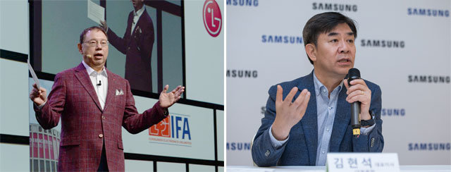 31일 열린 유럽 최대 가전전시회 ‘IFA 2018’ 개막식에서 조성진 LG전자 부회장(왼쪽 사진)이 인공지능(AI)이 
변화시킬 미래를 주제로 기조연설을 하고 있다. 김현석 삼성전자 소비자가전(CE)부문 대표이사(사장)는 전날 열린 기자간담회에서 
AI 시대에 개인정보 보호의 중요성을 강조했다. 각사 제공