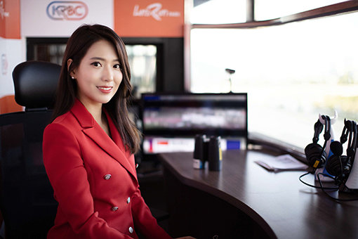 김수인 아나운서.