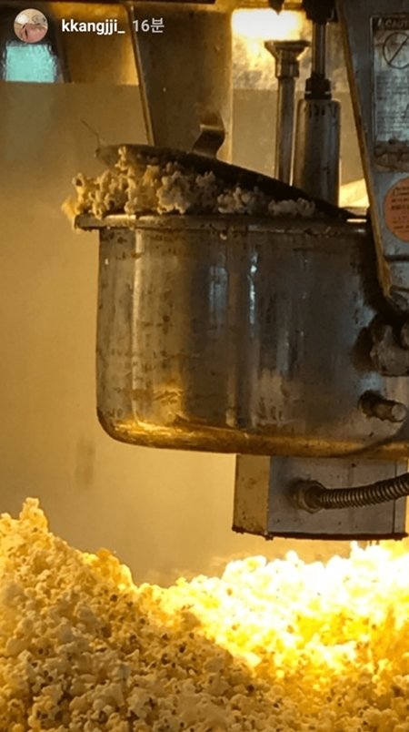 ‘강지영 팝콘’·억울함 그리고…‘오얏나무 갓끈’/강지영 인스타그램에 올라온 팝콘 사진.