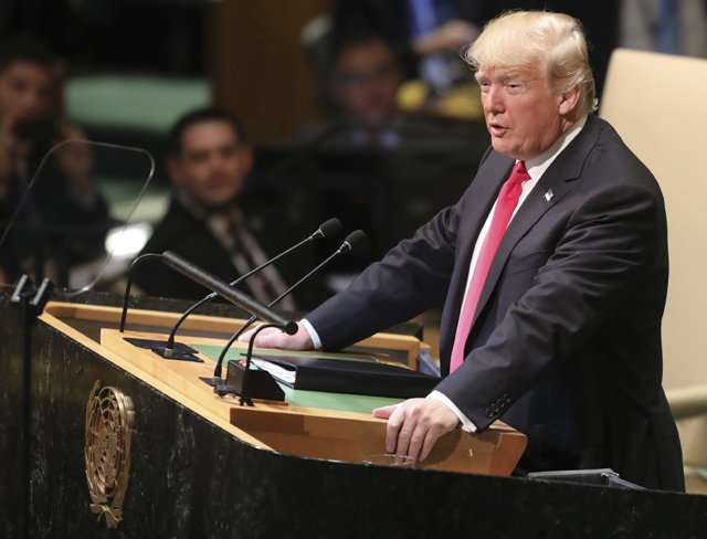 도널드 트럼프 미국 대통령이 25일(현지 시간) 미국 뉴욕 유엔본부에서 열린 유엔총회에서 연설하고 있다.