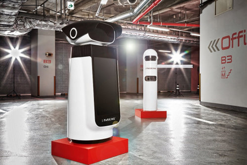 ▲ 아이파킹의 국내 최초 로봇형 주차시스템 ‘아이봇(i-bot)’. 사진 출처=파킹클라우드㈜