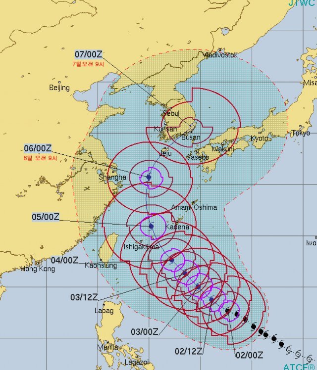 태풍 콩레이 풍속 259km/h 슈퍼태풍…주말 제주→부산 직격 예상/미 JTWC의 2일 정오 태풍 콩레이 예상 진로.