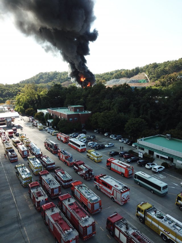 7일 경기 고양시 덕양구 화전동 대한송유관공사에서 폭발로 추정되는 화재가 발생했다.