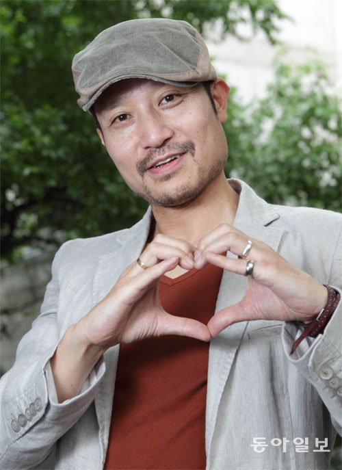 오성윤 감독은 “애니메이션 영화 감독이 되려면 제작 능력은 기본이다. 거기에다 대중 예술가로서의 자기고민이 있어야 한다“고 말했다. 동아일보DB