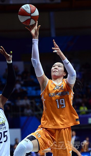 KB스타즈 박지수. 스포츠동아DB