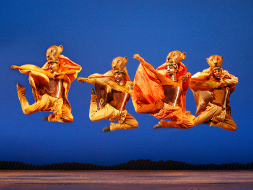 lionesses - the lion king - photo by joan marcus ⓒ disney